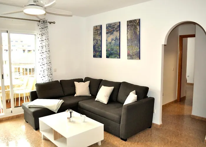 Miguel Hernandez, Centro, 3 Dormitorios, By Bookindenia Апартаменти