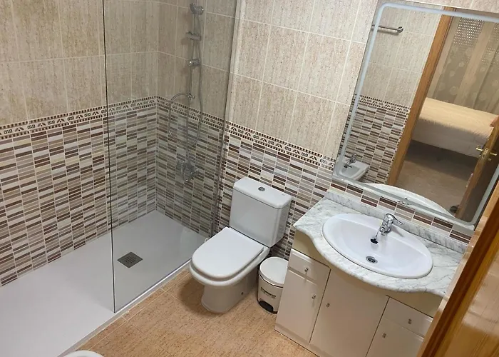 Miguel Hernandez, Centro, 3 Dormitorios, By Bookindenia